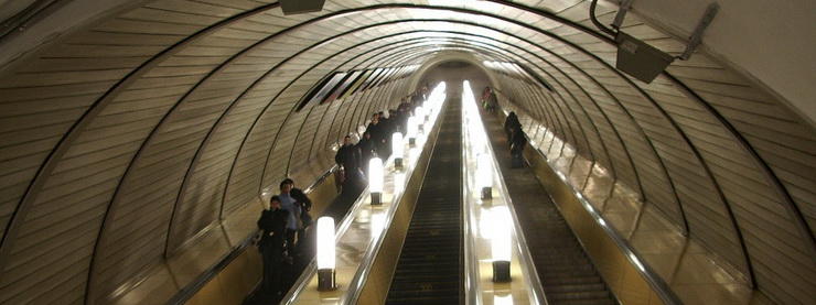 Метро в Москве - эскалатор