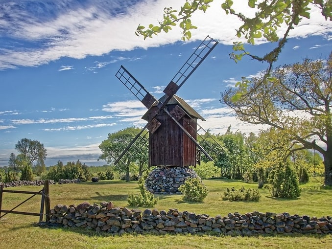 Остров Сааремаа, Эстония