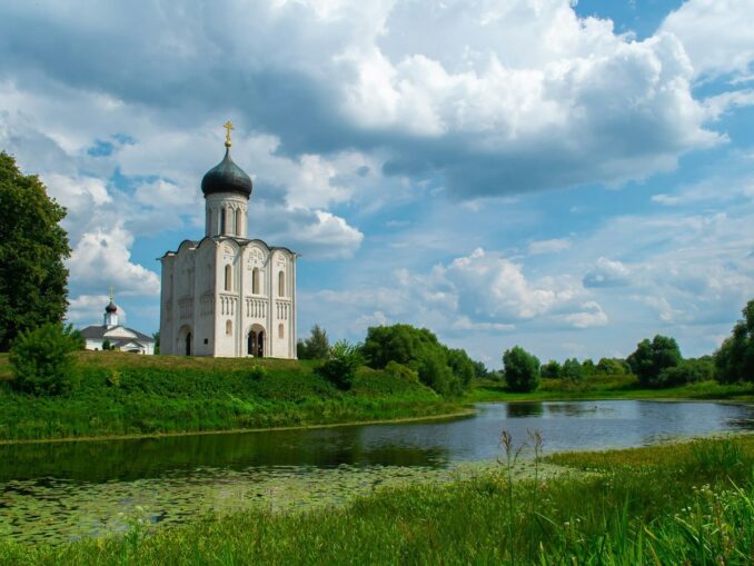 Церковь Покрова-на-Нерли в Боголюбово