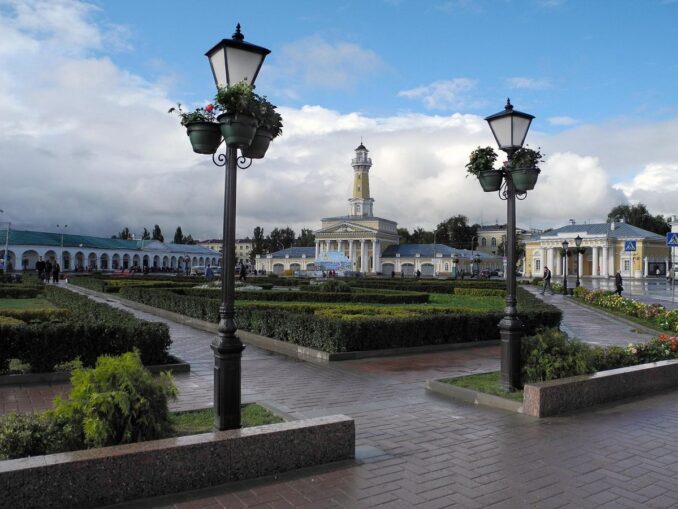 На Сусанинскую площадь в Костроме нужно сходить в первую очередь