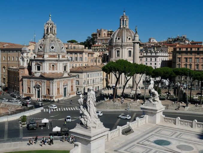 Temperatures in Rome in October rise to 28 degrees Celsius