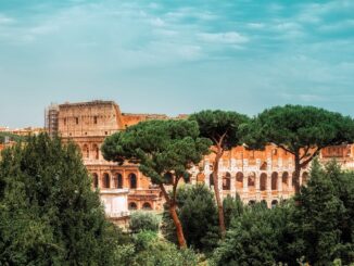 Colosseum - Rome is experiencing hot weather in September