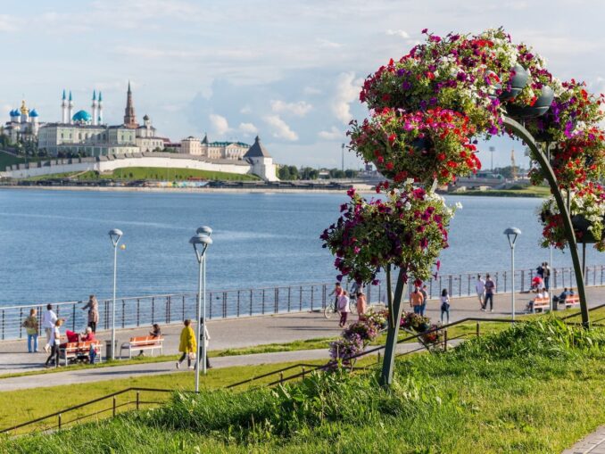 В мае в Казани можно ходить в летней одежде - иногда