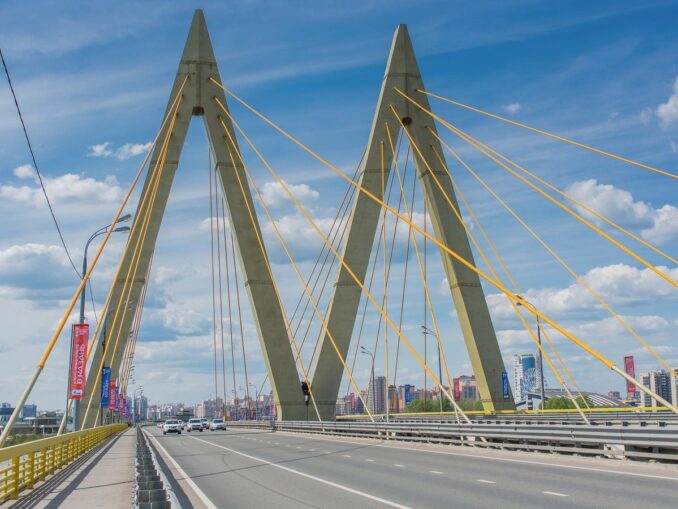 Мост Миллениум в Казани - символ города