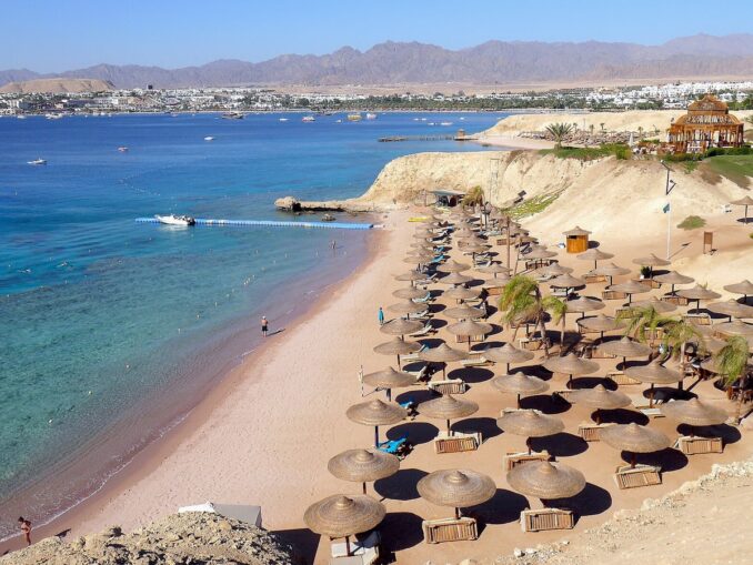 В Шарм-эль-Шейхе в мае отдыхать на море лучше всего