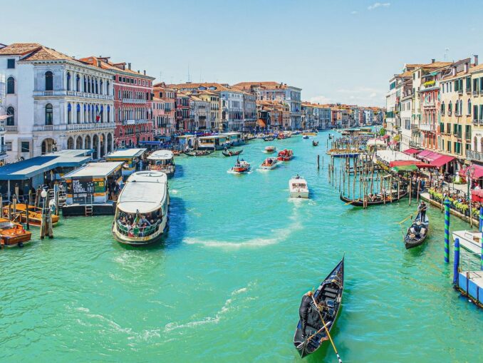 In May the weather in Venice is warm, and there are many tourists