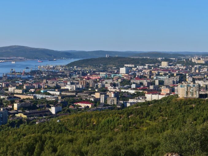 Стоит ли ехать в Мурманск в июле?