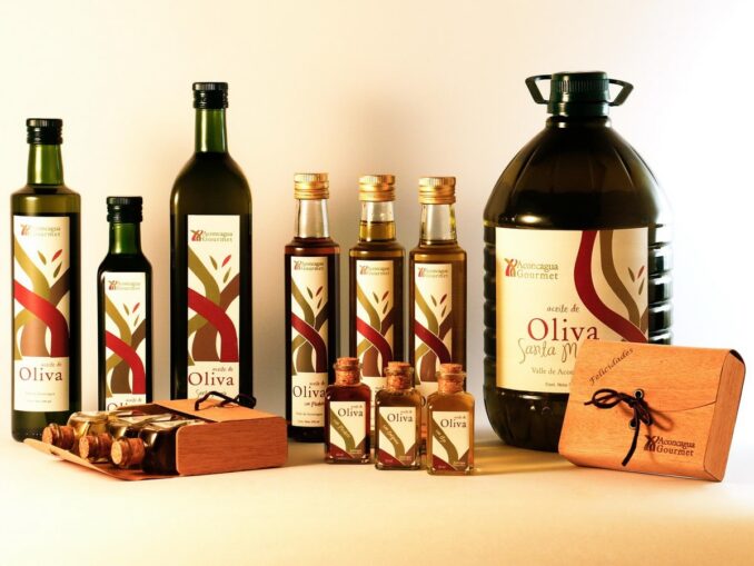 Olive oil is a good gift for a woman from Italy