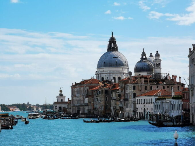 Grand Canal - is it worth going to Venice in May?